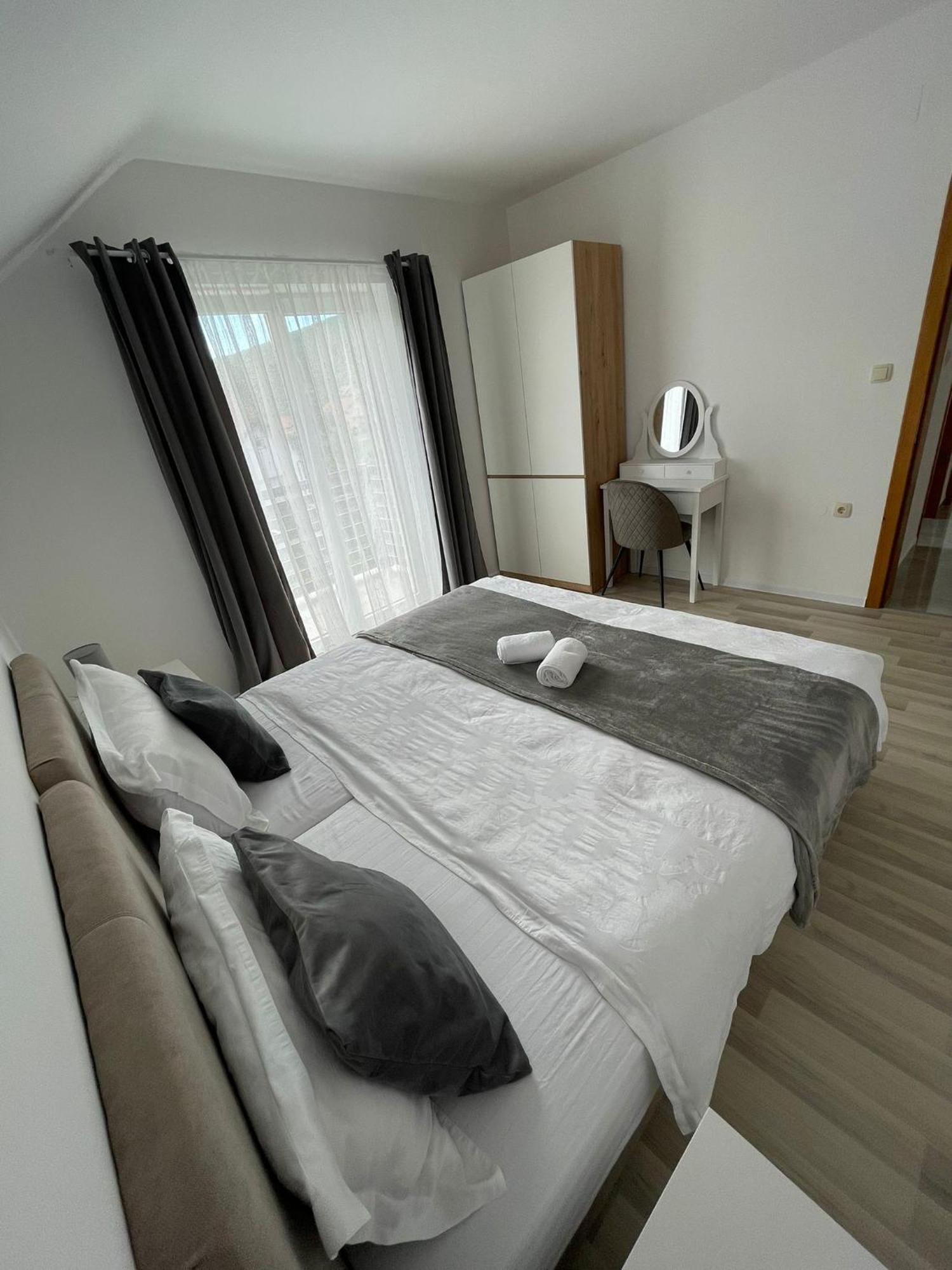 Apartman Nativis Otočac Exterior foto